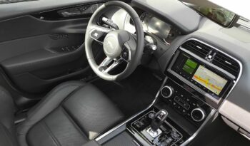 Jaguar XE 2.0D 132KW S AUTO 4WD 180 4P lleno