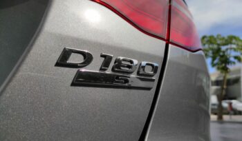 Jaguar XE 2.0D 132KW S AUTO 4WD 180 4P lleno