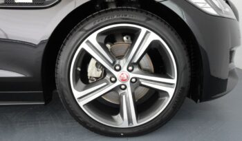 Jaguar XF 2.0D I4 132KW R-SPORT AUTO 180 4P lleno