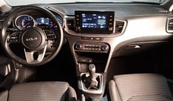 Kia XCeed  1.0 T-GDi 120cv Drive lleno