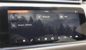 Land Rover Range Rover Velar 2.0D D240 R-Dynamic SE 4WD Auto lleno