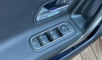 Mercedes-Benz A 180 AMG LINE lleno