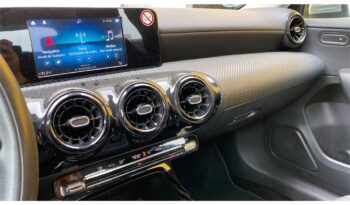 Mercedes-Benz Clase A 180 d lleno