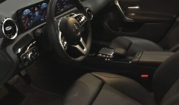 Mercedes-Benz Clase A 180 d lleno