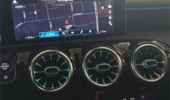 Mercedes-Benz Clase A 180 d lleno