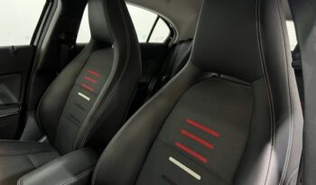 Mercedes-Benz Clase A A 180 d Style lleno