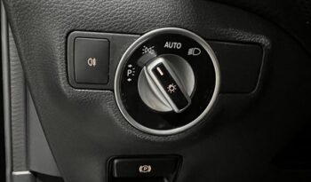 Mercedes-Benz Clase A A 180 d Style lleno