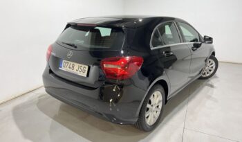 Mercedes-Benz Clase A A 180 d Style lleno