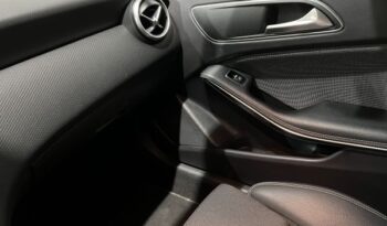 Mercedes-Benz Clase A A 180 d Style lleno
