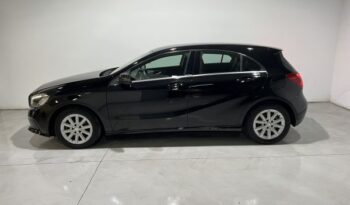 Mercedes-Benz Clase A A 180 d Style lleno