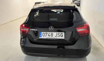 Mercedes-Benz Clase A A 180 d Style lleno