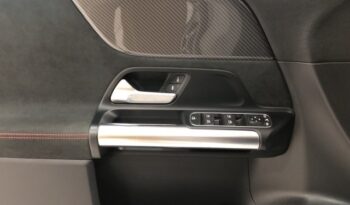 Mercedes-Benz Clase B 180 d lleno