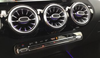 Mercedes-Benz Clase B 200 d amg line (euro 6d) lleno