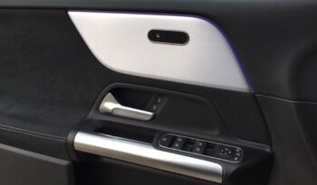 Mercedes-Benz Clase B 200 d amg line (euro 6d) lleno