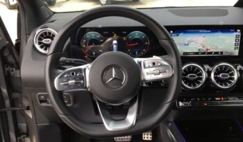 Mercedes-Benz Clase B 200 d amg line (euro 6d) lleno