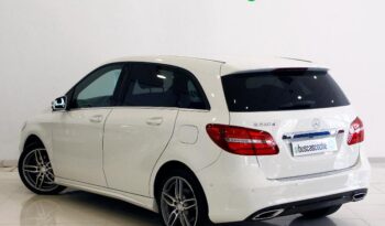 Mercedes-Benz CLASE B B 200 D lleno