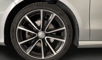 Mercedes-Benz Clase CLA 200 d Urban Shooting Brake lleno