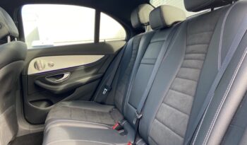 Mercedes-Benz Clase E 300 dberlina lleno