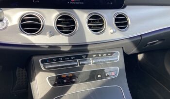 Mercedes-Benz Clase E 300 dberlina lleno