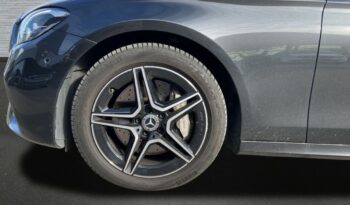 Mercedes-Benz Clase E 300 dberlina lleno