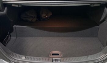 Mercedes-Benz Clase E 300 de lleno