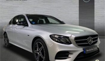 Mercedes-Benz Clase E 300 de lleno