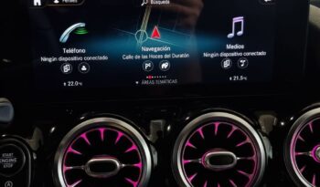 Mercedes-Benz Clase GLA 200 d AMG Line (EURO 6d) lleno