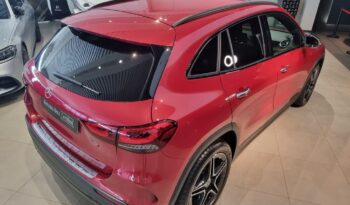 Mercedes-Benz Clase GLA 200 d AMG Line (EURO 6d) lleno