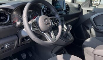 Mercedes-Benz Clase T 180 d lleno