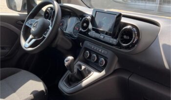 Mercedes-Benz Clase T 180 d lleno