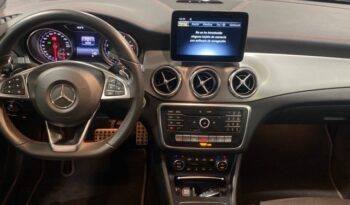 Mercedes-Benz GLA 200 AMG Line lleno