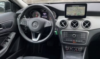 Mercedes-Benz GLA 200 CDI / d Urban lleno