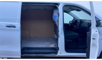 Mercedes-Benz Vito 114 CDI Larga lleno