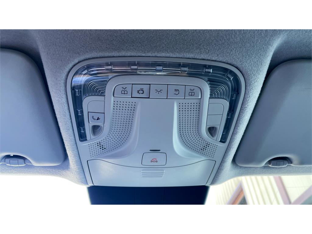 Mercedes-Benz Vito 114 CDI Larga lleno