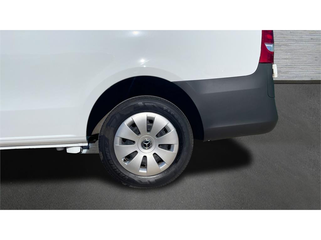 Mercedes-Benz Vito 114 CDI Larga lleno
