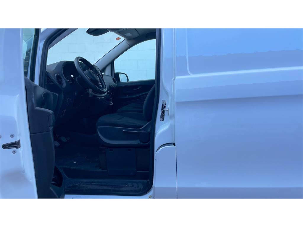 Mercedes-Benz Vito 114 CDI Larga lleno