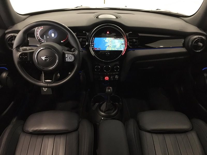 MINI MINI  JOHN COOPER WORKS 231CV lleno