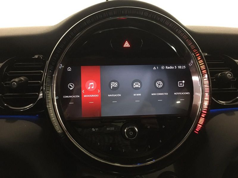 MINI MINI  JOHN COOPER WORKS 231CV lleno