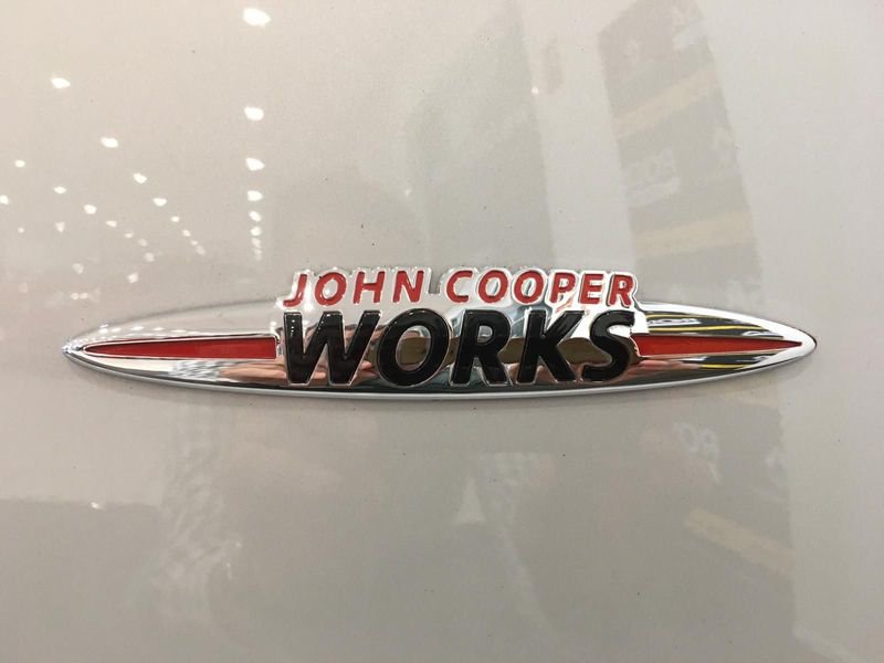 MINI MINI  JOHN COOPER WORKS 231CV lleno