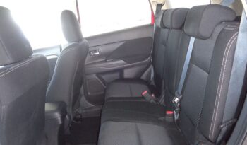 Mitsubishi Outlander 220 DID MOTION 2WD lleno