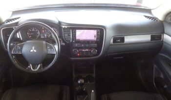 Mitsubishi Outlander 220 DID MOTION 2WD lleno
