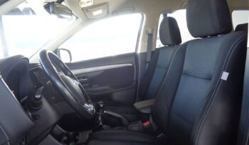 Mitsubishi Outlander 220 DID MOTION 2WD lleno