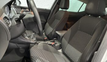 Opel Astra 1.6CDTi Business + 110 lleno
