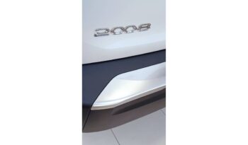 Peugeot 2008 BlueHDI 130 S&S EAT8 Allure Pack lleno