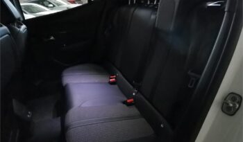 Peugeot 2008 GT Pack Puretech 130 S&S EAT8 lleno