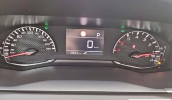 Peugeot 2008   Puretech 130 S&S EAT8 Allure lleno
