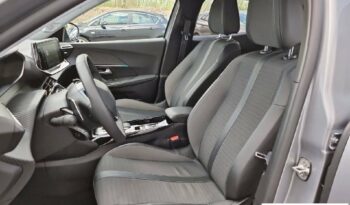 Peugeot 2008   Puretech 130 S&S EAT8 Allure lleno