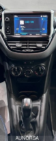 Peugeot 208  1.2L PureTech 82cv Signature lleno