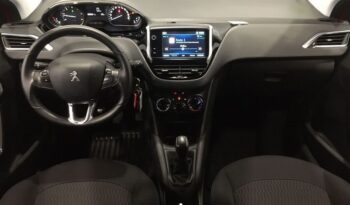 Peugeot 208  1.6 BlueHDi 73KW (100CV) STYLE lleno