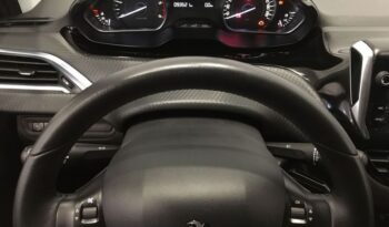 Peugeot 208  1.6 BlueHDi 73KW (100CV) STYLE lleno